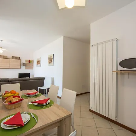 アパートホテル Borgo La Sorgente - Erica グラヴェドーナ