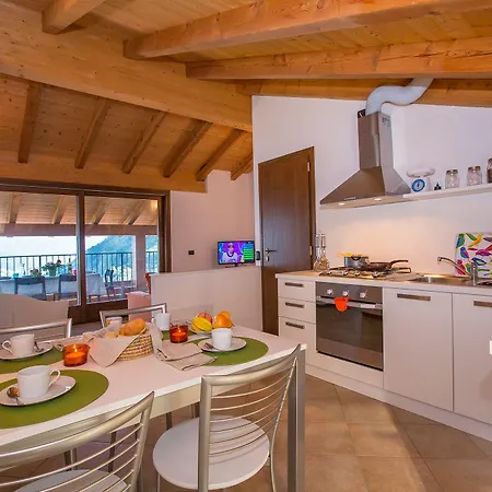 Borgo La Sorgente - Erica Aparthotel