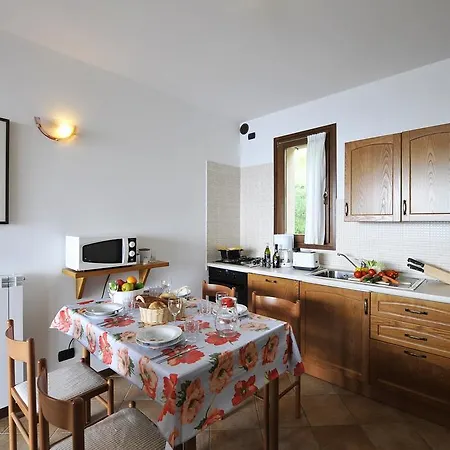 アパートホテル Borgo La Sorgente - Erica