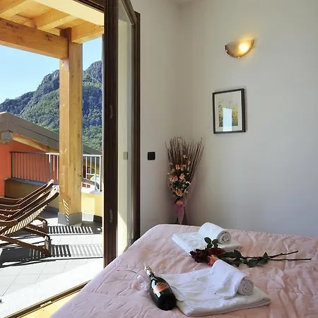 Borgo La Sorgente - Erica グラヴェドーナ