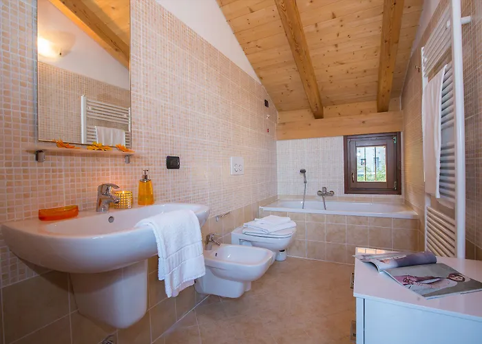 Borgo La Sorgente - Erica Gravedona