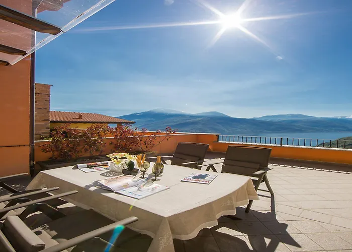 Borgo La Sorgente - Erica Aparthotel