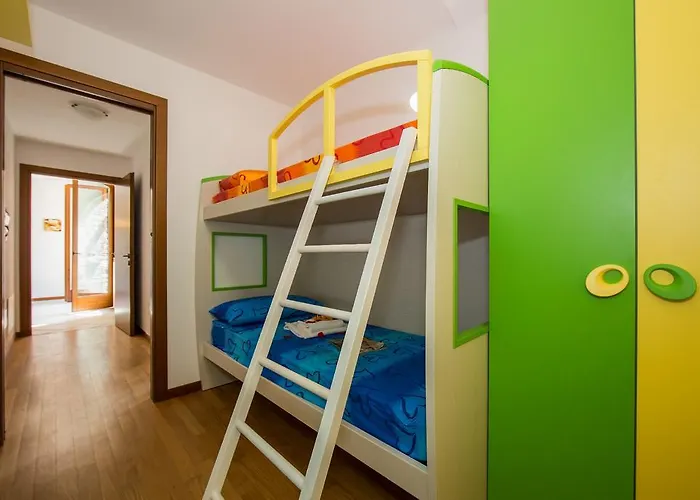 Borgo La Sorgente - Erica Aparthotel 3*