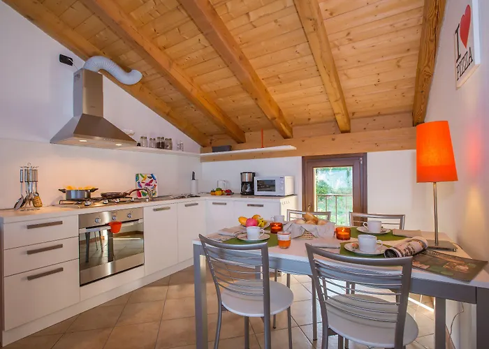 Borgo La Sorgente - Erica Apart Otel Gravedona