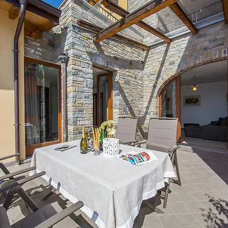 מלון דירות Borgo La Sorgente - Erica 3*